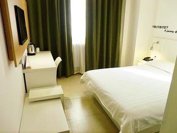 Motel 168 Tianjin Hongqi Road Baoshan Avenue エクステリア 写真